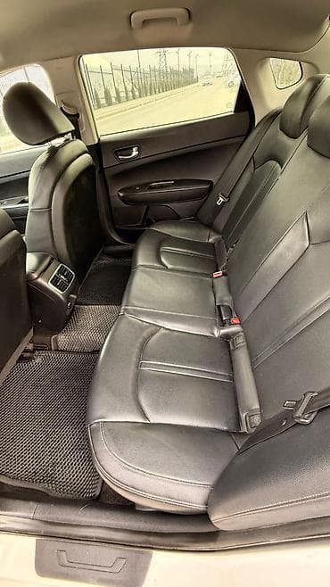 Продажа авто: Kia K5: 2018 г., 2 л, Автомат, Газ, Седан — 5