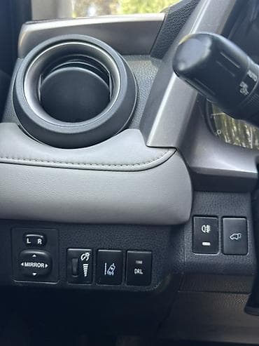 цена хово в кыргызстане: Toyota RAV4: 2017 г., 2.5 л, Автомат, Бензин, Кроссовер — 9
