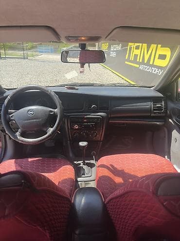 gilera runner: Opel Vectra: 2003 г., 1.6 л, Автомат — 6