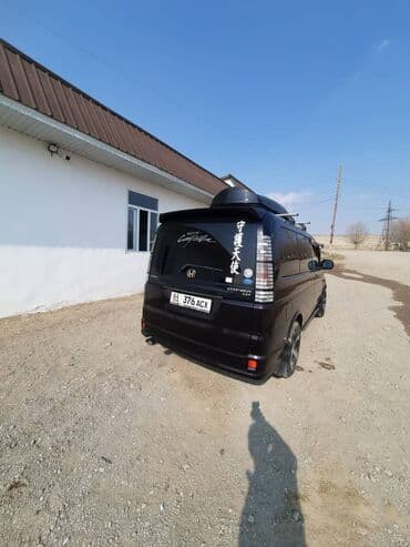 бампер митсубиси спейс стар: Honda Stepwgn: 2003 г., Минивэн — 6