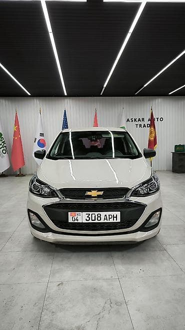 Chevrolet Spark: 2018 г., 1 л, Вариатор, Бензин, Хэтчбэк — 1