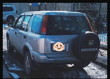 семейный авто: Honda CR-V: 2001 г., Автомат — 5