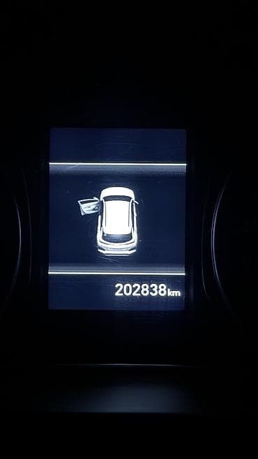 rio de tower: Hyundai Kona: 2019 г., 1.6 л, Робот, Дизель, Кроссовер — 7