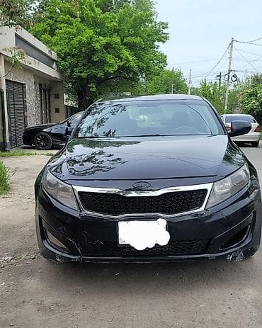 Kia K5: 2010 г., 2 л, Автомат, Газ, Седан