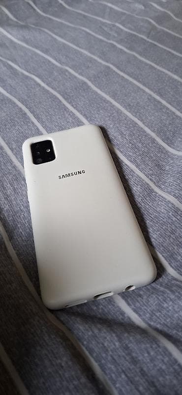 samsung 9s: Samsung Galaxy A51, Б/у, цвет - Белый — 2
