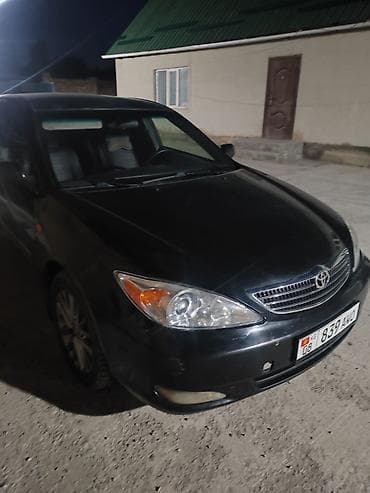 Toyota Camry: 2003 г., 2.4 л, Механика, Бензин, Седан — 2