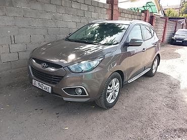 hundai: Hyundai Tucson: 2013 г., 2 л, Автомат, Бензин, Кроссовер — 7