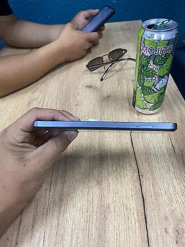 тв зоона: Infinix Note 12 
Памят 128/6
Срочно 
 ватсап 
 связь — 7