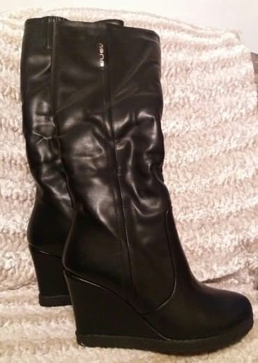 обувь для охоты: Сапоги. Зима.новые.40 размер. на платформе. кожзам — 1