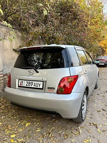 электромобиль лабо: Toyota Ist: 2003 г., 1.5 л, Автомат, Бензин, Хэтчбэк — 2