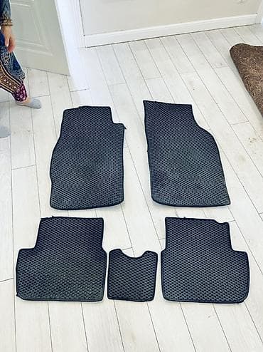 Скупка катализаторов: Плоские Eva Полики Для салона Kia, цвет - Черный, Б/у, Самовывоз — 1