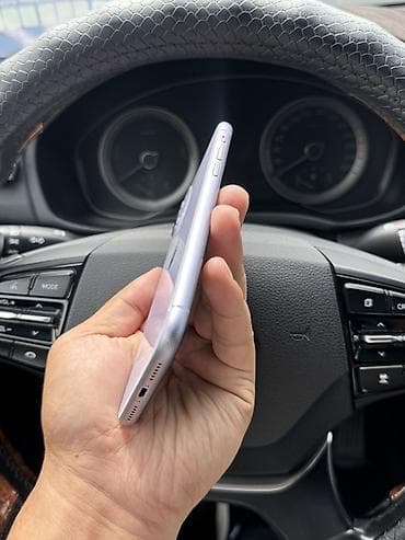 true: IPhone 11, Б/у, 128 ГБ, Защитное стекло, Чехол, 75 % — 5
