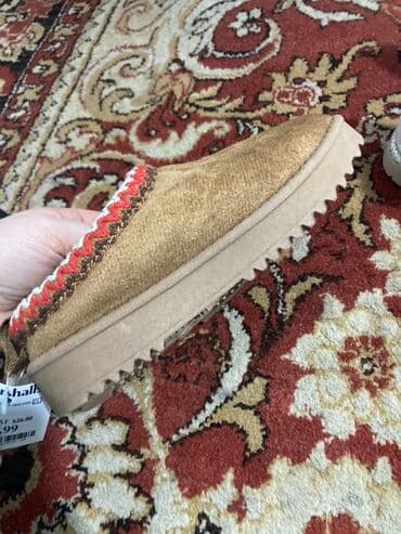 обувь для малышей: Новые тапочки-слиперы из Америки По стельке 17см наш 27размер - — 3