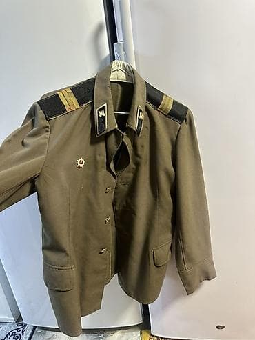 армейские сумки: Кители военной формы (2 шт.) - Цвет: защитный/оливковый. - Материал — 4
