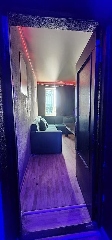 open space: Ошский рынок / базар Сдается помещение Площадь: 250м2; 4соток Первая — 1
