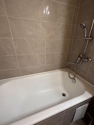 Гаражи: 2 комнаты, 60 м², Элитка, 4 этаж — 4