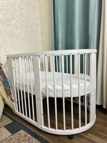 манеж кровать трансформер: Манеж керебет, Колдонулган, Бүктөө, Жыгач — 1