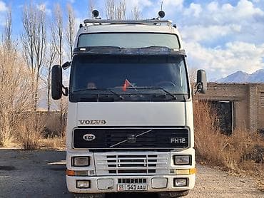 авто разбор: Тягач, Volvo, 2001 г., Самосвал — 1