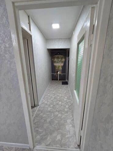 Гаражи: 1 комната, 32 м², 104 серия, 1 этаж, Евроремонт — 7