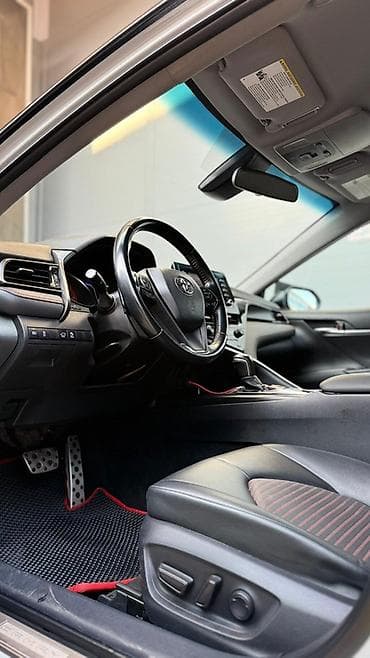 Продажа авто: Toyota Camry: 2021 г., 3.5 л, Бензин, Седан — 10