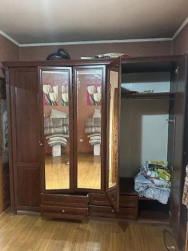 шкаф для дома бу: Шифоньер, шкаф для одежды, Б/у, Прямой — 2