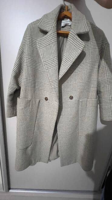 срочно продаю в связи с переездом: Продаю пальто — 2