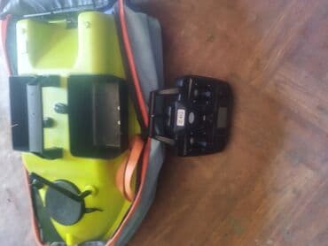 продается баян: Кораблик для завоза прикормки (радиоуправляемый) в комплекте - Корпус — 3