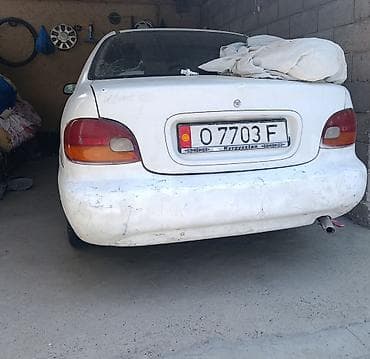 Унаа: Hyundai Accent: 2000 г., 1.5 л, Кол менен иштөөчү, Бензин, Седан — 1