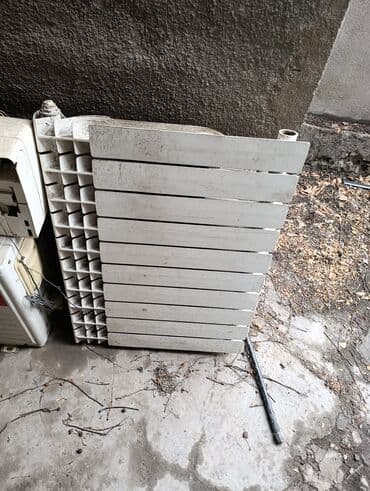 офисные кресла бишкек бу: Баёк для замеса раствора 1000 сом, бочки 200 литров 1000 сом, тапчан — 5