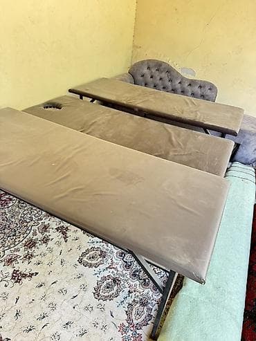 кушета: Массажные/косметологические кушетки (3 шт.) 3000–1шт отдельные — 2