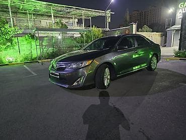Унаа: Toyota Camry: 2012 г., 2.5 л, Автомат, Бензин, Седан — 3