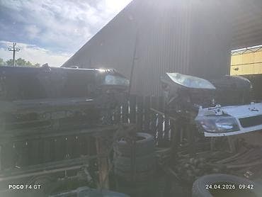 барьер фильтр: Бампер Toyota, Б/у, Оригинал — 4