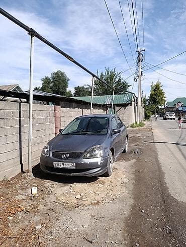 Honda Civic: 2003 г., 1.5 л, Автомат, Бензин, Хэтчбэк at lalafo.kg Honda Civic: 2003 г., 1.5 л, Автомат, Бензин, Хэтчбэк