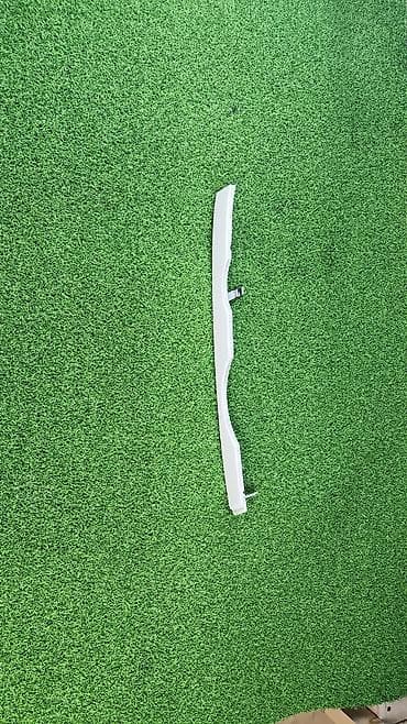 Е53 дорест Ресничка на фару правая 5113 8 ———402 —-648 В отличном