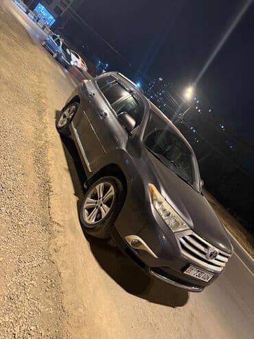 бокс на крышу авто купить в бишкеке: Toyota Highlander: 2011 г., 3.5 л, Автомат, Бензиновая, Кроссовер — 3