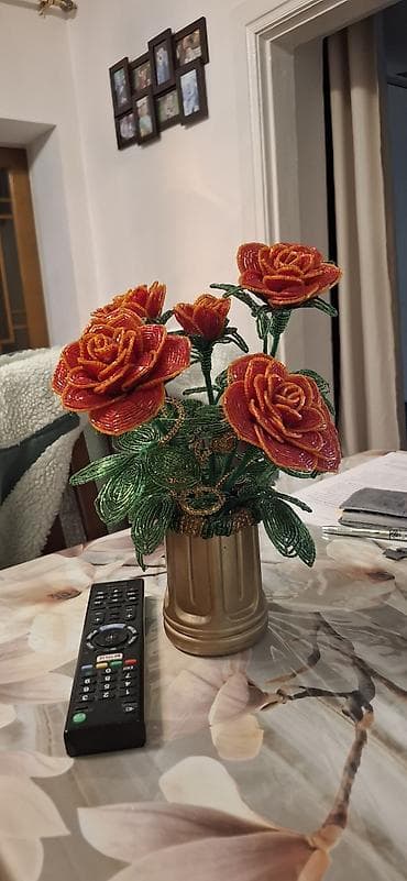 цветы из бисера: Шикарная орхидея из бисера, отличного качества. Розы в handmade — 2