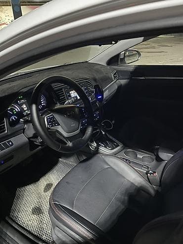 honda git: Hyundai Elantra: 2019 г., 1.6 л, Автомат, Гибрид, Седан — 4