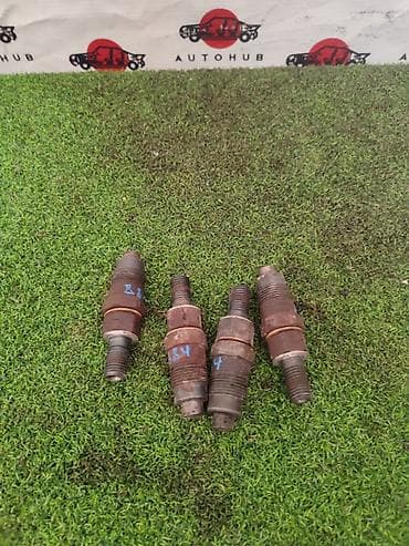 4m40: Форсунка Mitsubishi 2003 г., Оригинал — 1