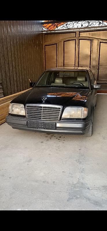 quad bike: Mercedes-Benz E-Class: 1994 г., 3.2 л, Автомат, Бензин, Седан — 3