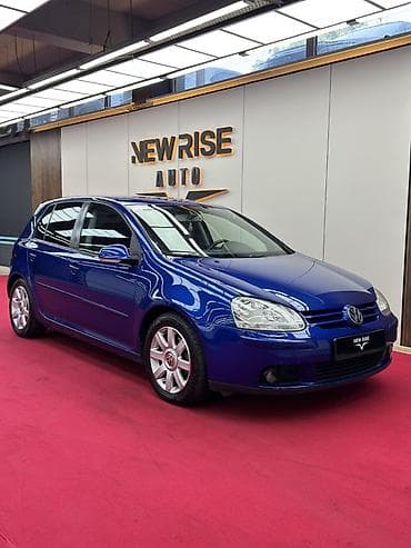 Volkswagen Golf V: 2004 г., 2 л, Типтроник, Бензин, Хэтчбэк — 5
