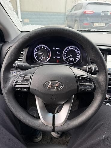 lada largus: Hyundai Avante: 2019 г., 1.6 л, Вариатор, Газ, Седан — 8