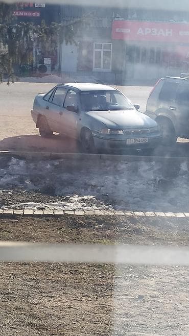 рекстон диск: Daewoo Nexia: 2006 г., 1.5 л, Кол менен иштөөчү, Бензин, Седан — 3