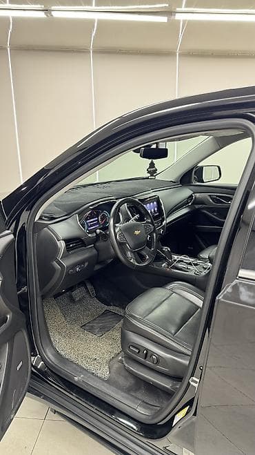 chevrolet traverse: Chevrolet Traverse: 2020 г., 3.6 л, Автомат, Бензин, Кроссовер — 4