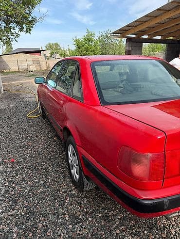100: Audi 100: 1992 г., 2.3 л, Ручные, Бензин, Седан — 4