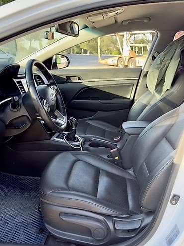 Транспорт: Hyundai Avante: 2019 г., 1.6 л, Автомат, Бензин, Седан — 9