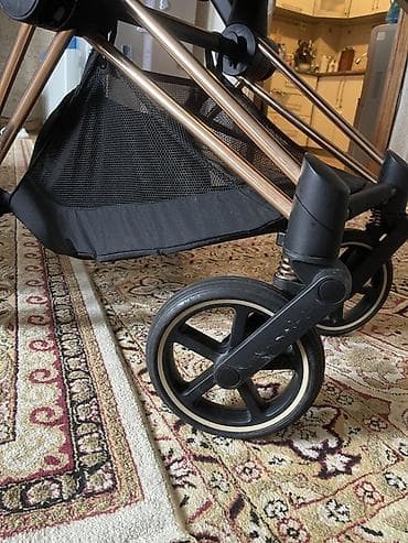 коляска сайбакс: Прогулочная коляска Cybex (линейка Priam 4— фирменная эмблема и бренд — 7