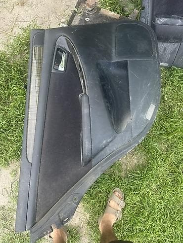 in car: Дверная карта Toyota 2008 г., Б/у, Оригинал — 2
