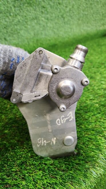 e91: Масляный радиатор BMW 2006 г., Б/у, Оригинал, Германия — 1