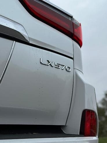 mini car: Lexus LX: 2021 г. — 10