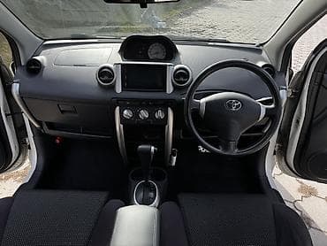 авта: Toyota Ist: 2003 г., 1.3 л, Автомат, Бензин, Хэтчбэк — 8